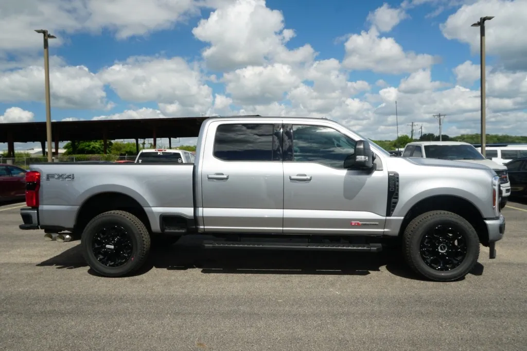 2027 Ford Super Duty F-250 SRW XL