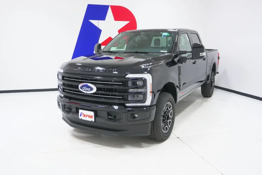2025 Ford Super Duty F-250 SRW Platinum