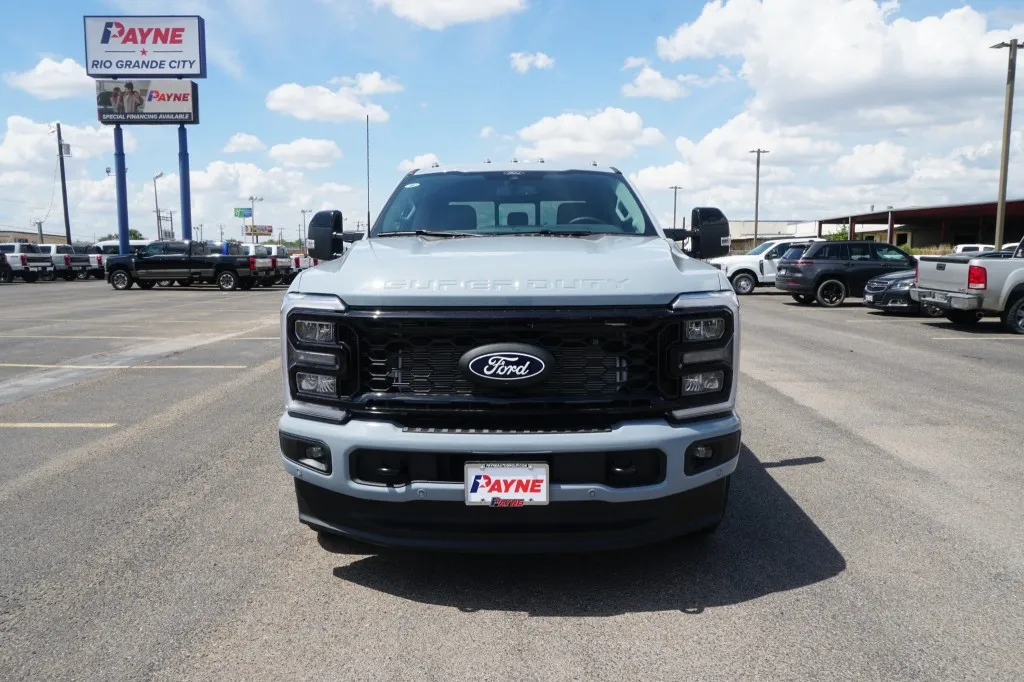 2027 Ford Super Duty F-250 SRW XL