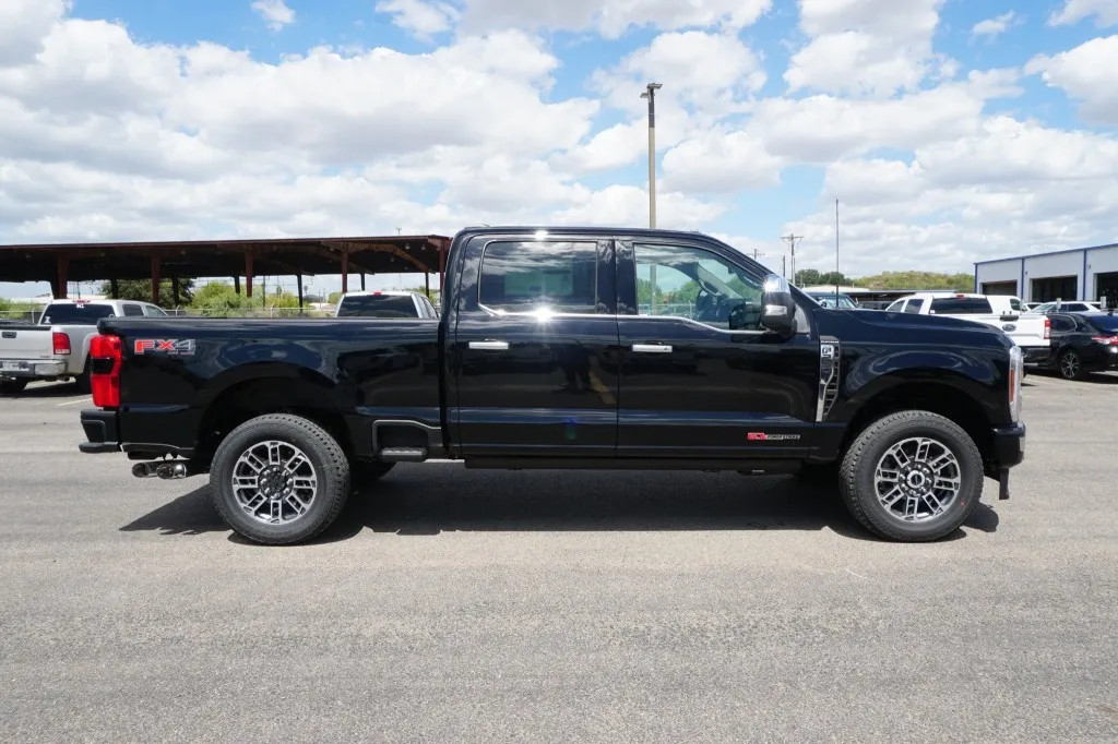 2027 Ford Super Duty F-250 SRW XL