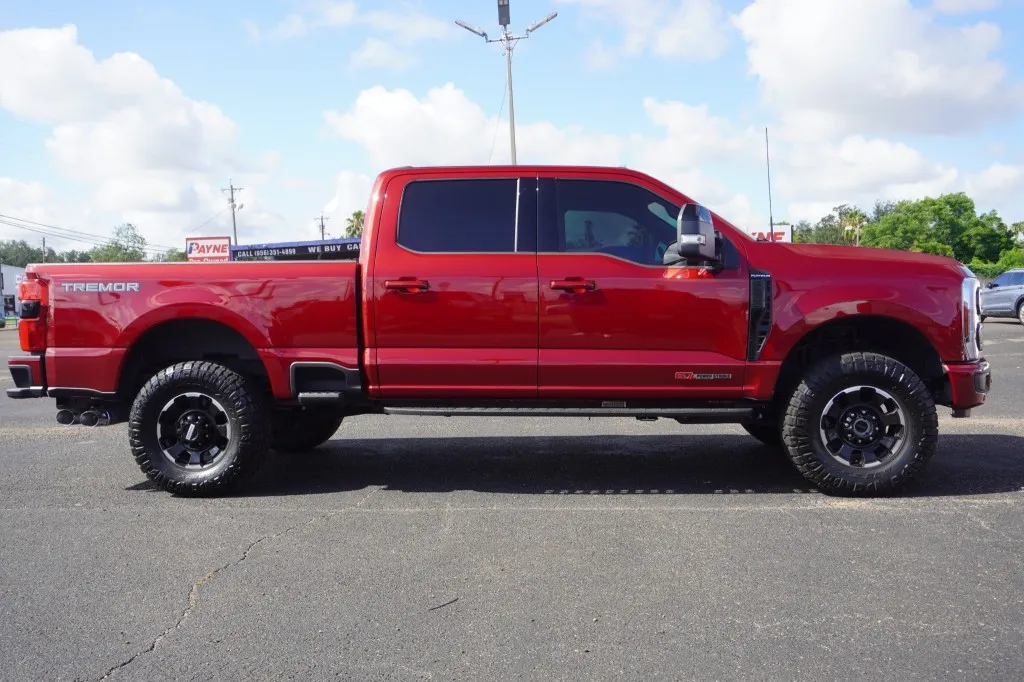 2026 Ford Super Duty F-250 SRW Platinum