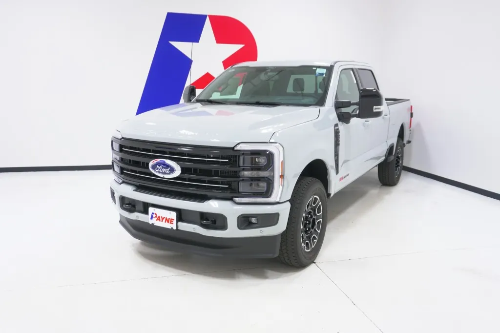 2025 Ford Super Duty F-250 SRW Platinum
