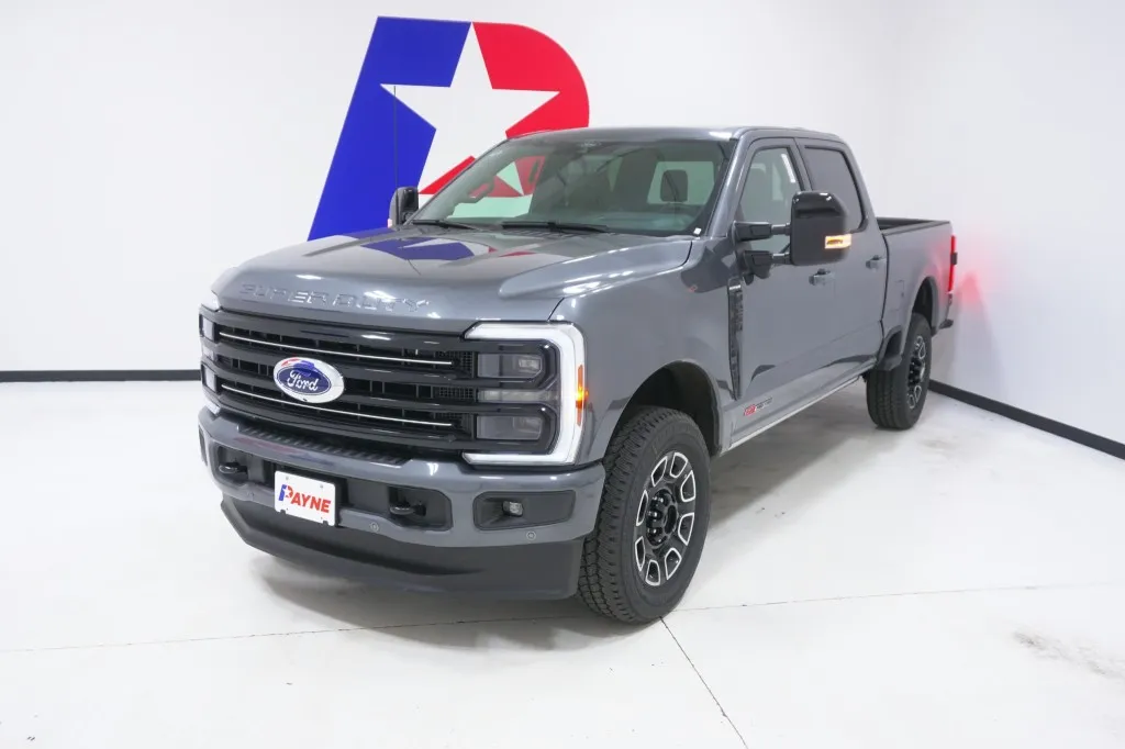 2026 Ford Super Duty F-250 SRW Platinum