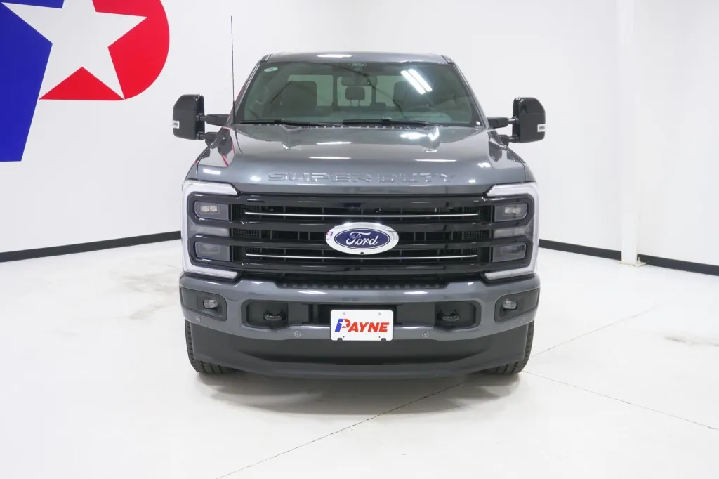 2026 Ford Super Duty F-250 SRW Platinum