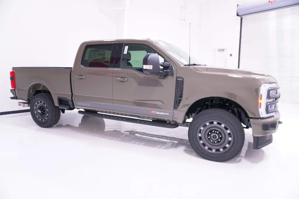 2027 Ford Super Duty F-250 SRW XL