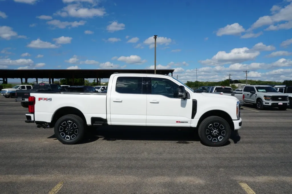 2027 Ford Super Duty F-250 SRW XL