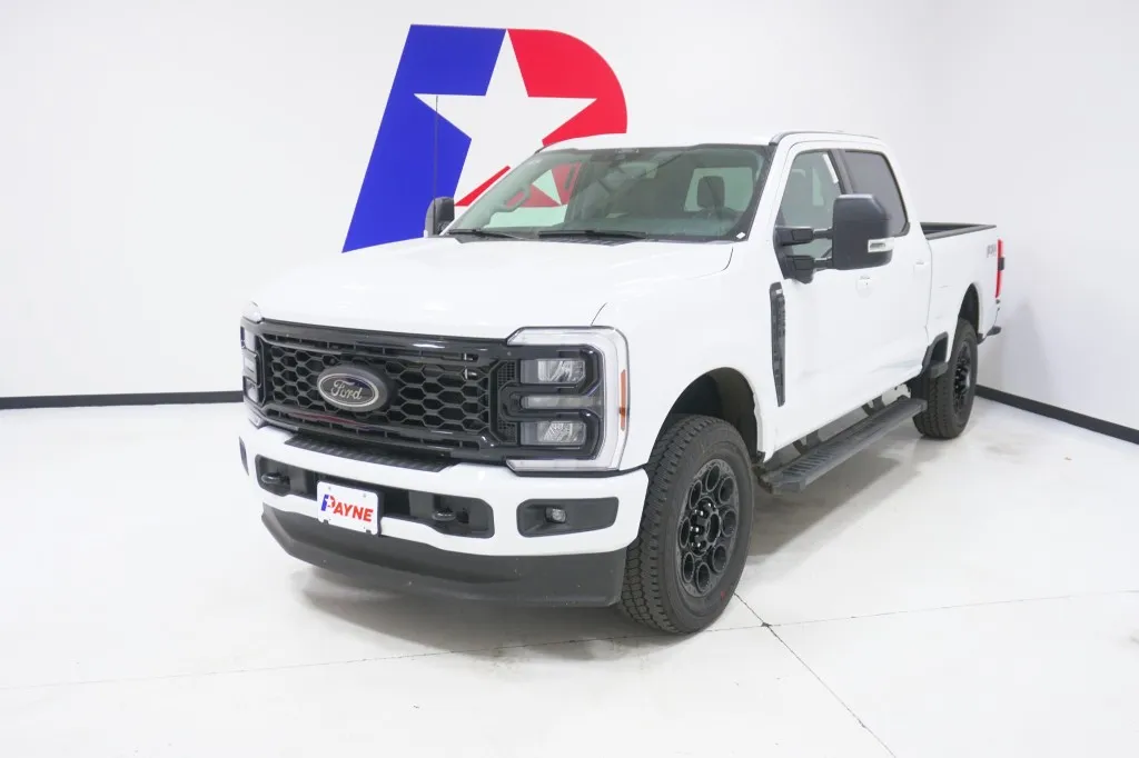 2026 Ford F-250 Super Duty XLT's photo