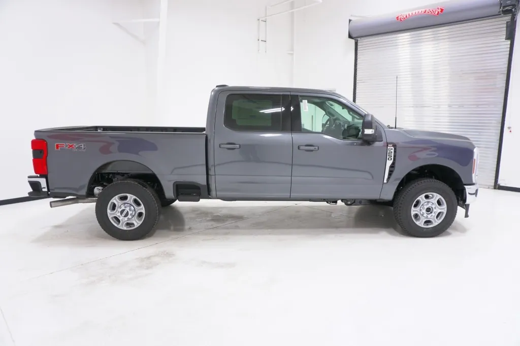 2026 Ford Super Duty F-250 SRW XLT