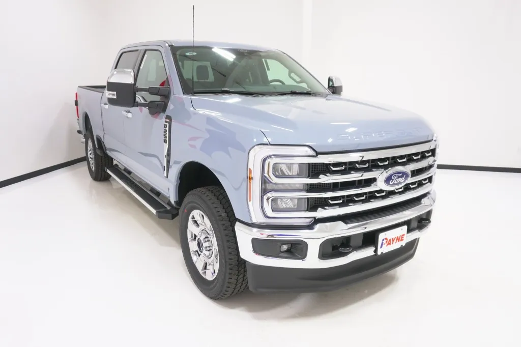 2026 Ford Super Duty F-250 SRW LARIAT