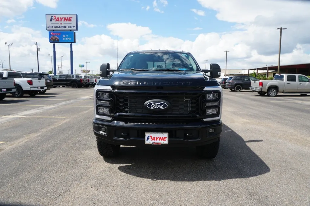 2027 Ford Super Duty F-250 SRW XL