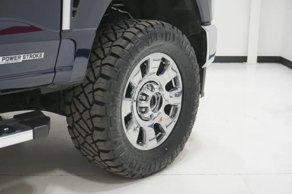 2025 Ford Super Duty F-250 SRW LARIAT