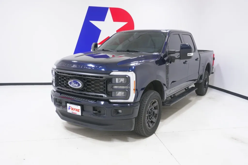 2023 Ford Super Duty F-250 SRW LARIAT