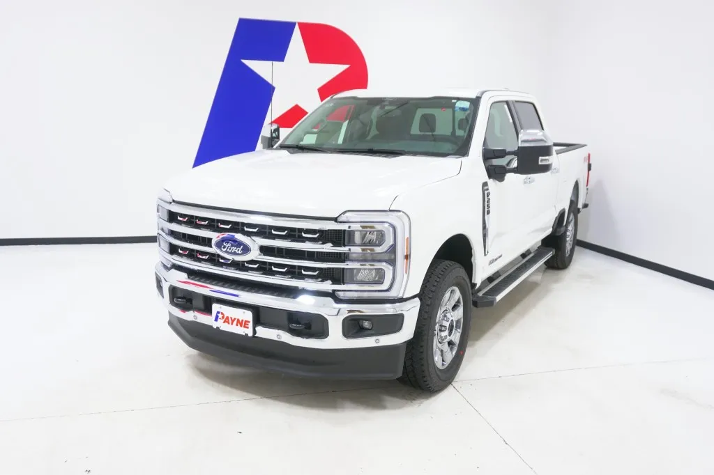 2026 Ford Super Duty F-250 SRW LARIAT