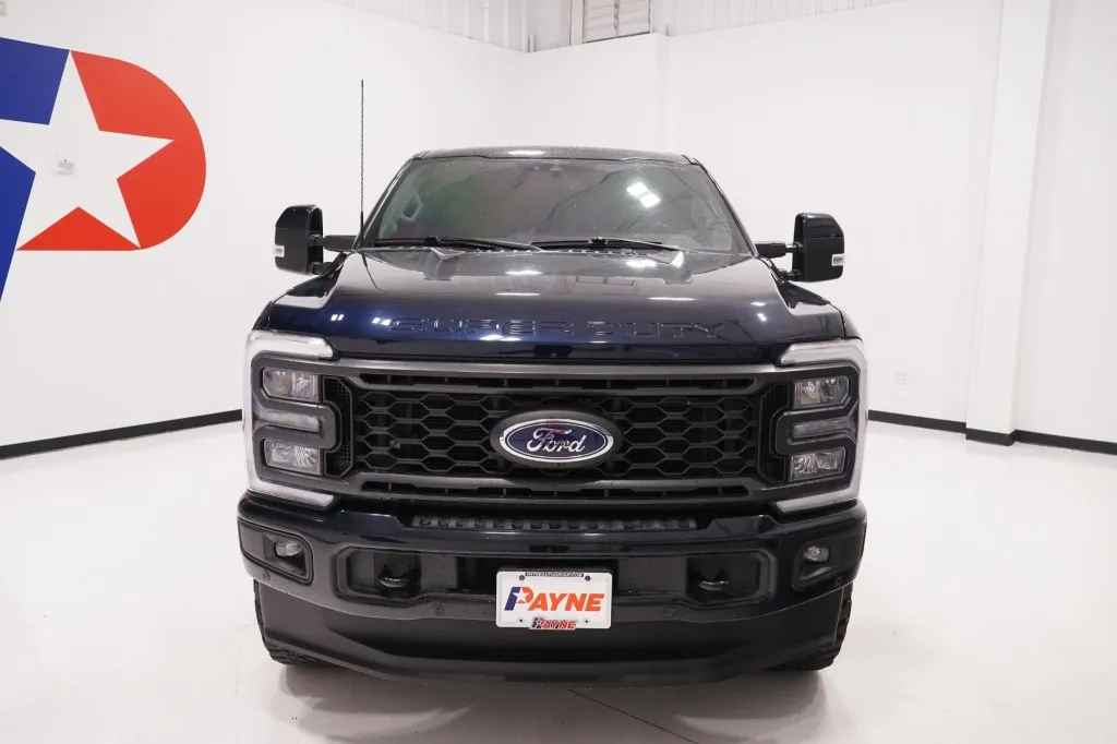 2023 Ford Super Duty F-250 SRW LARIAT