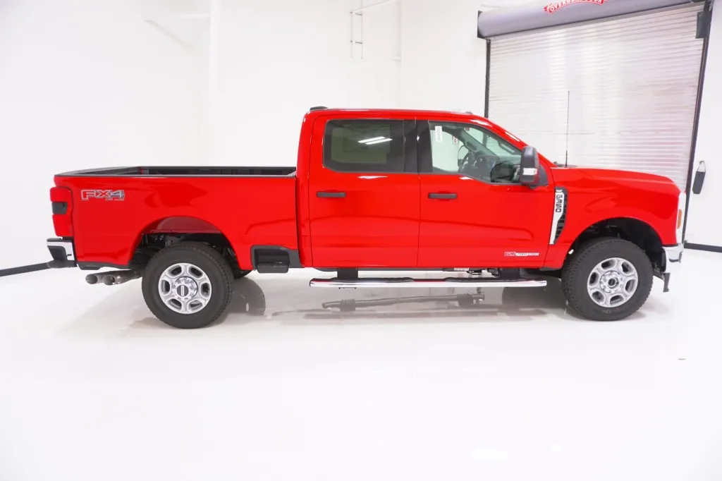 2026 Ford Super Duty F-350 SRW XL