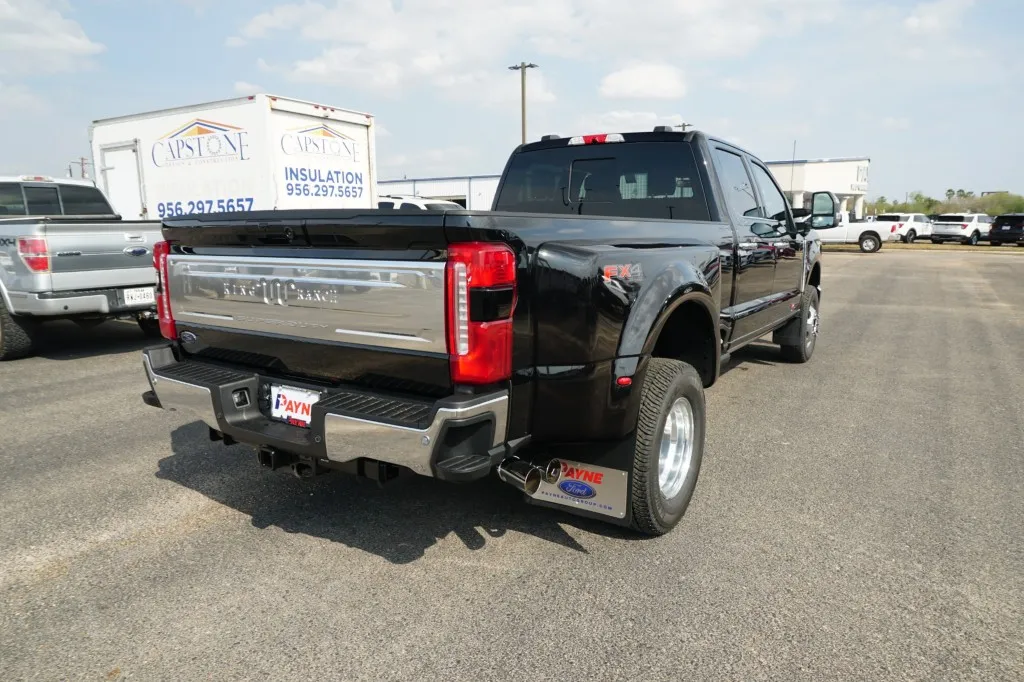 2026 Ford Super Duty F-350 DRW XL