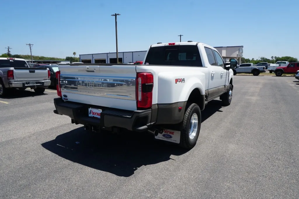 2026 Ford Super Duty F-350 DRW King Ranch