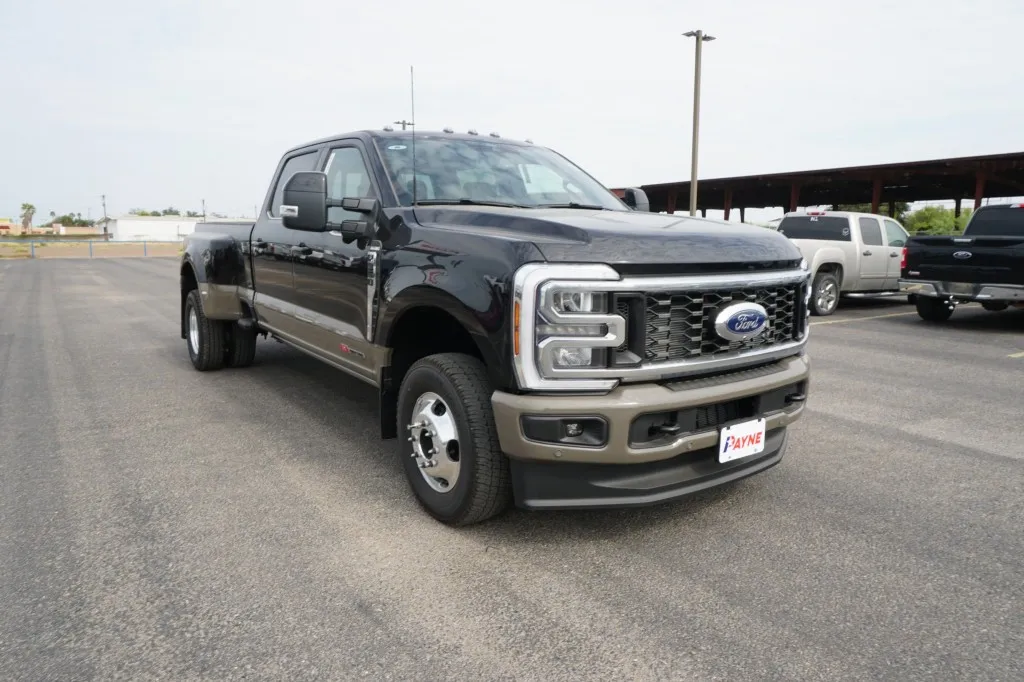 2026 Ford Super Duty F-350 DRW XL