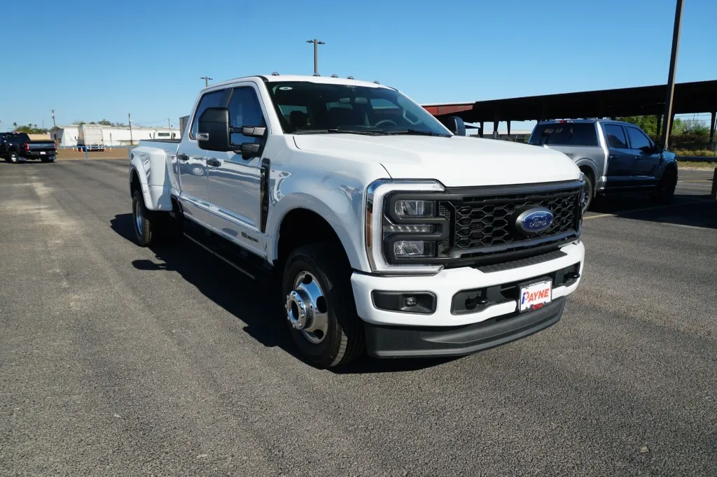 2026 Ford Super Duty F-350 DRW XL