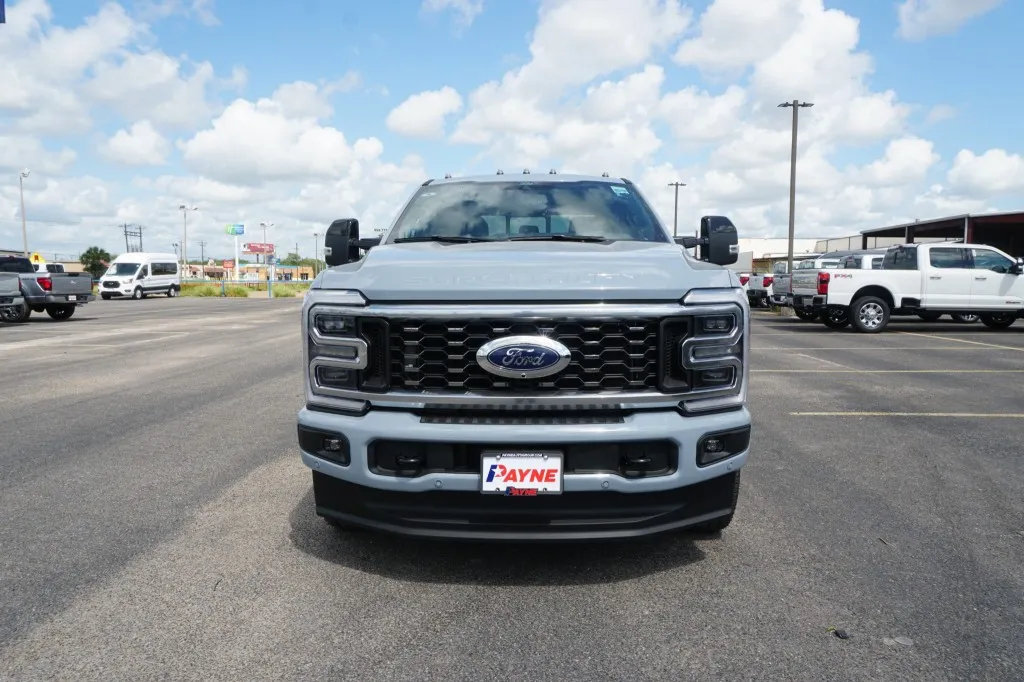 2026 Ford Super Duty F-350 DRW XL
