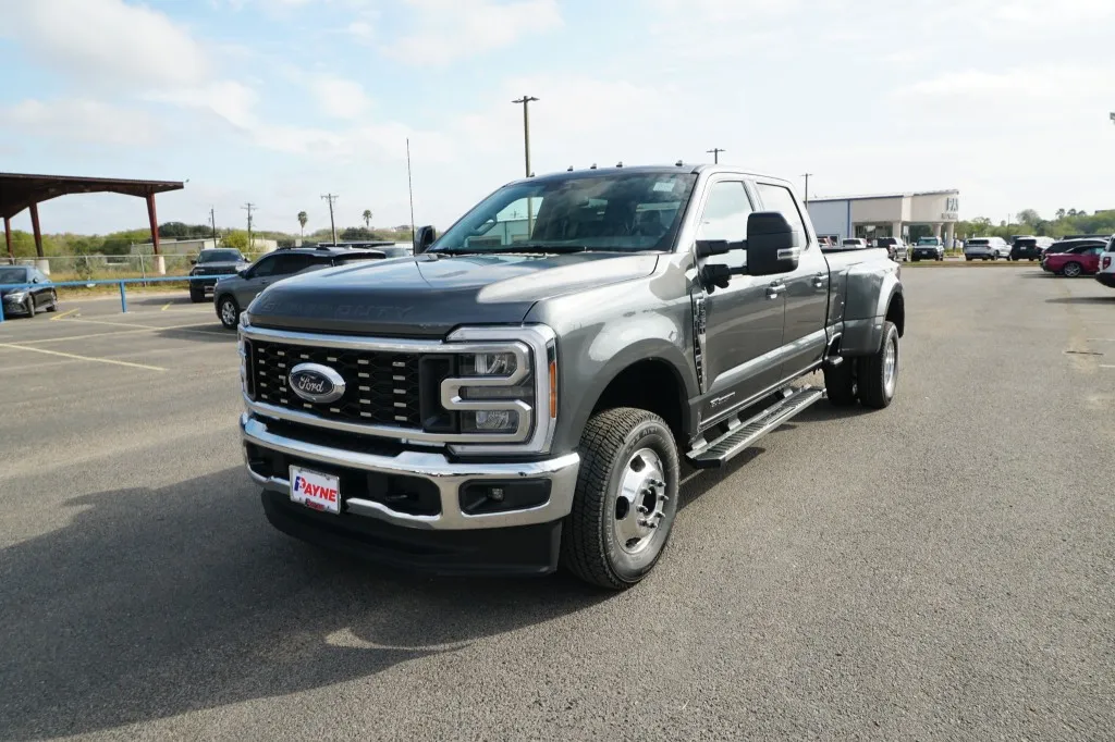 2026 Ford Super Duty F-350 DRW XL