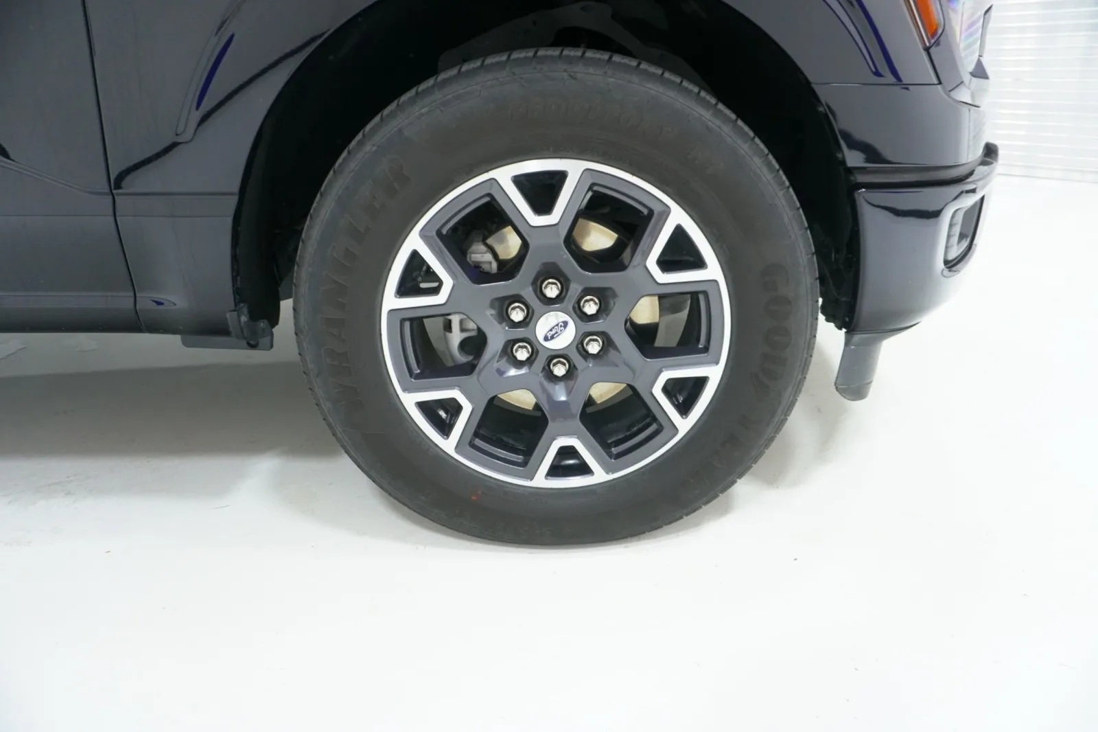 2025 Ford F-150 STX 2025 Ford F-150 STX