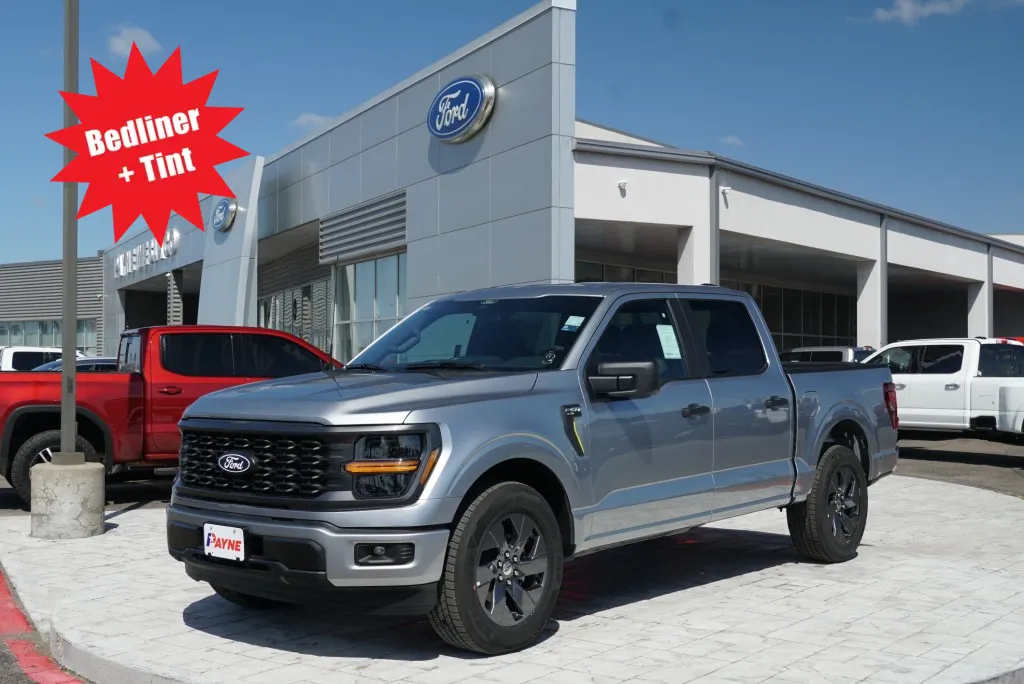 2025 Ford F-150 STX's photo