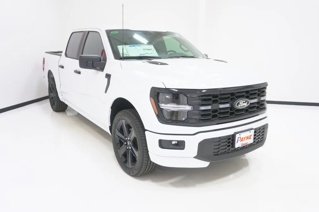 2026 Ford F-150 Lobo