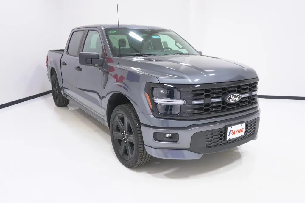 2026 Ford F-150 Lobo