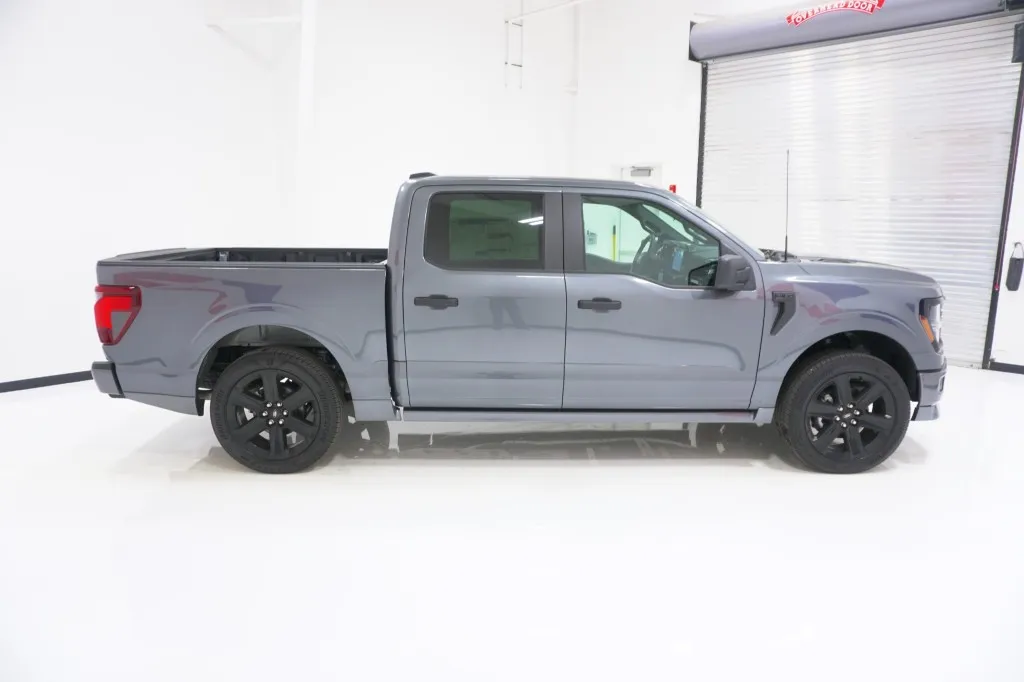 2026 Ford F-150 Lobo