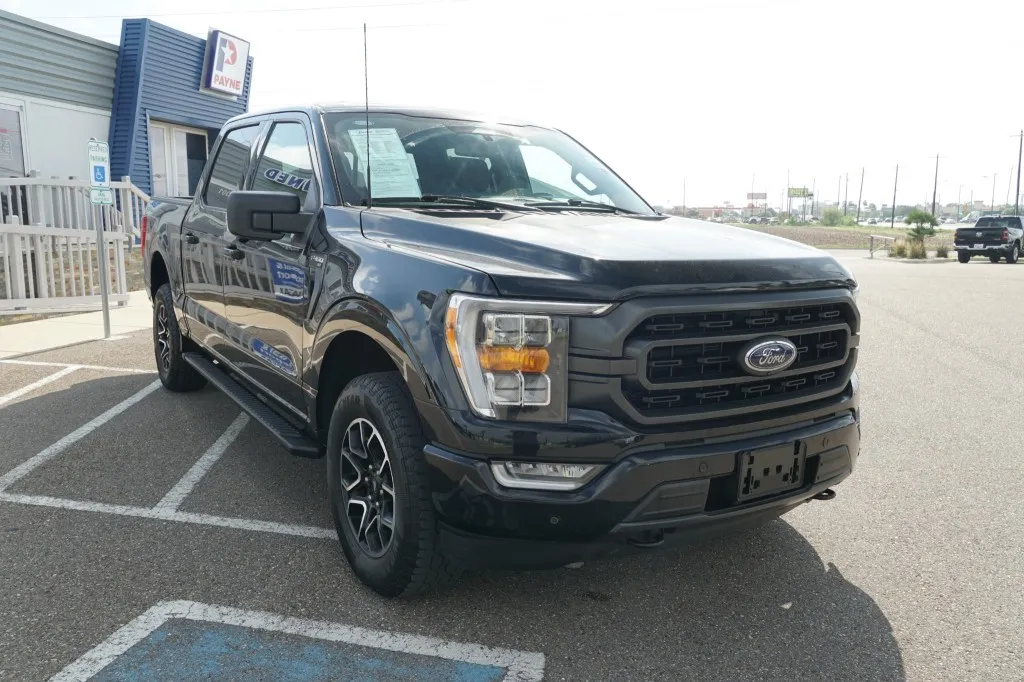 2023 Ford F-150 XLT