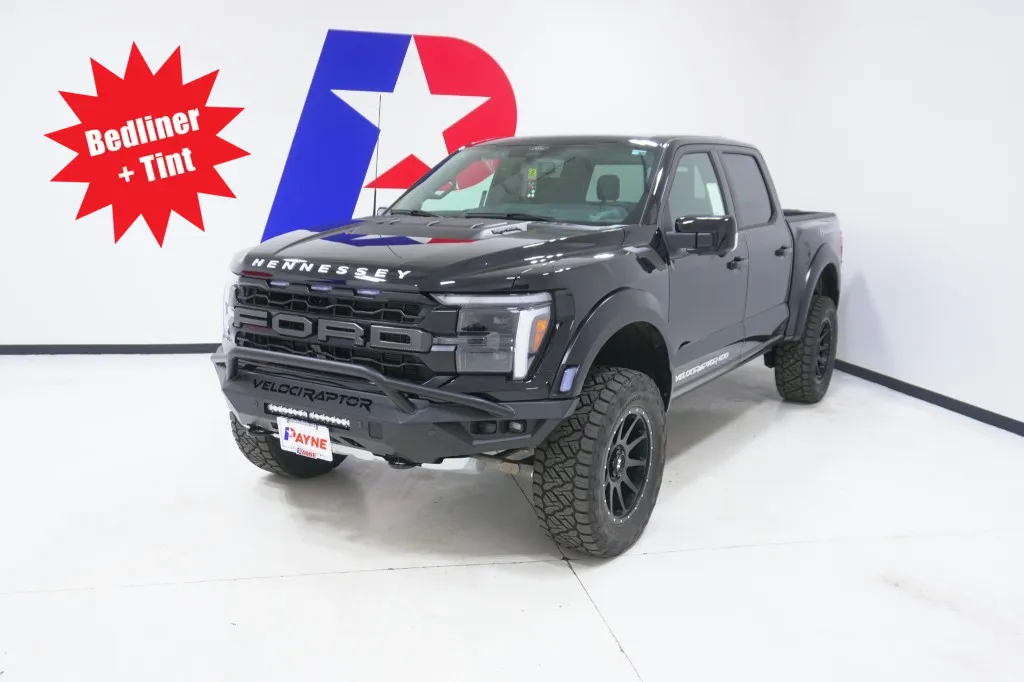 2025 Ford F-150 Raptor's photo