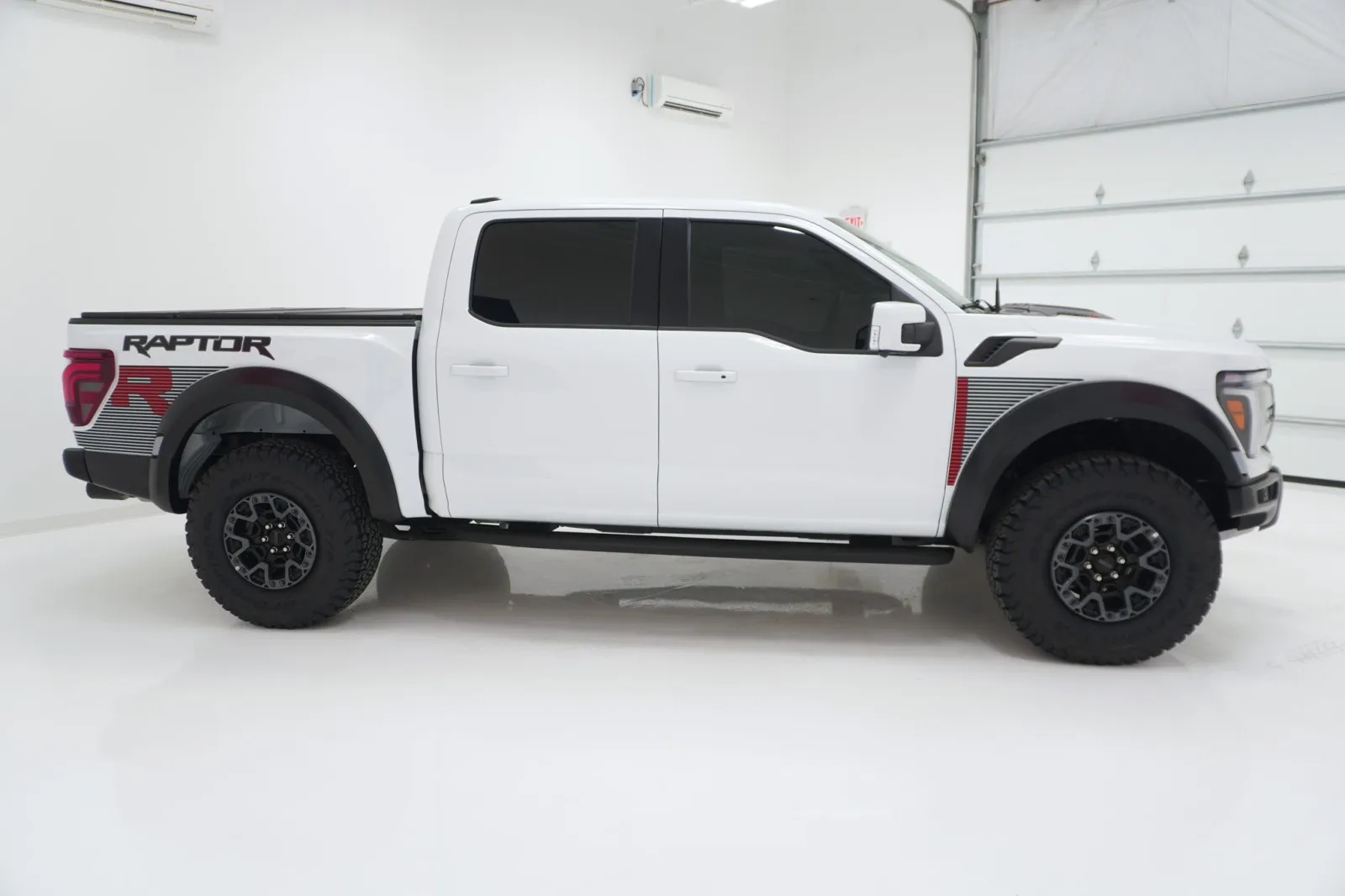 2024 Ford F-150 Raptor R