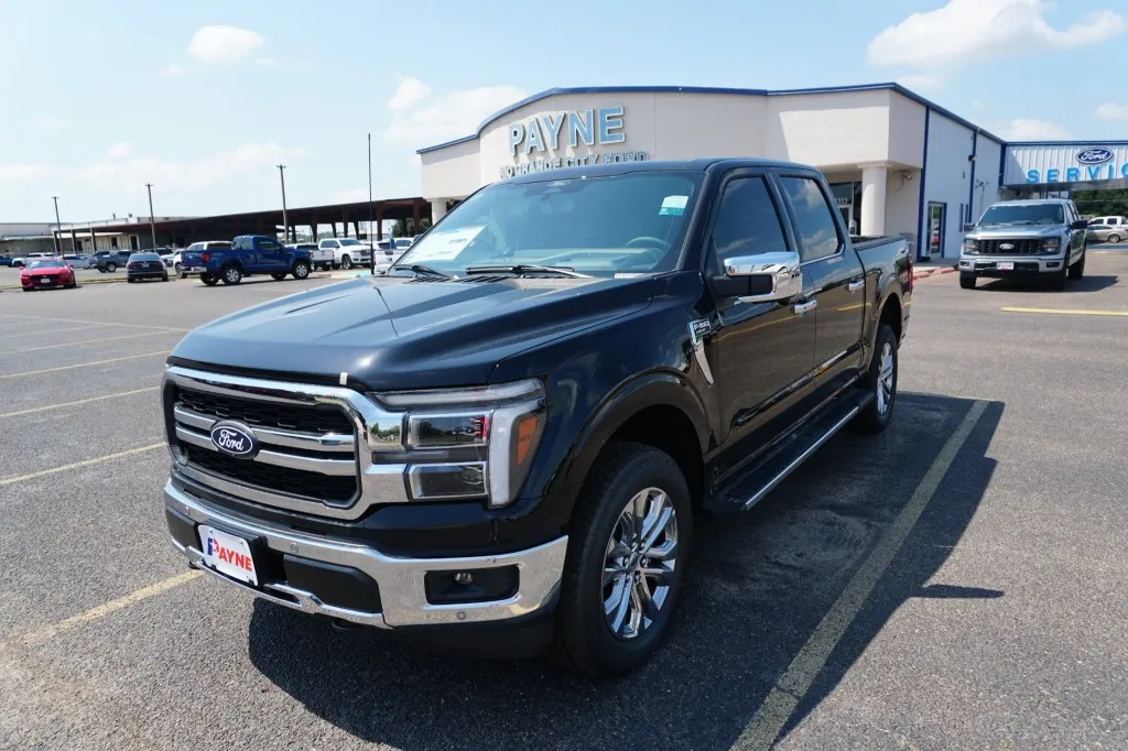 2025 Ford F-150 LARIAT