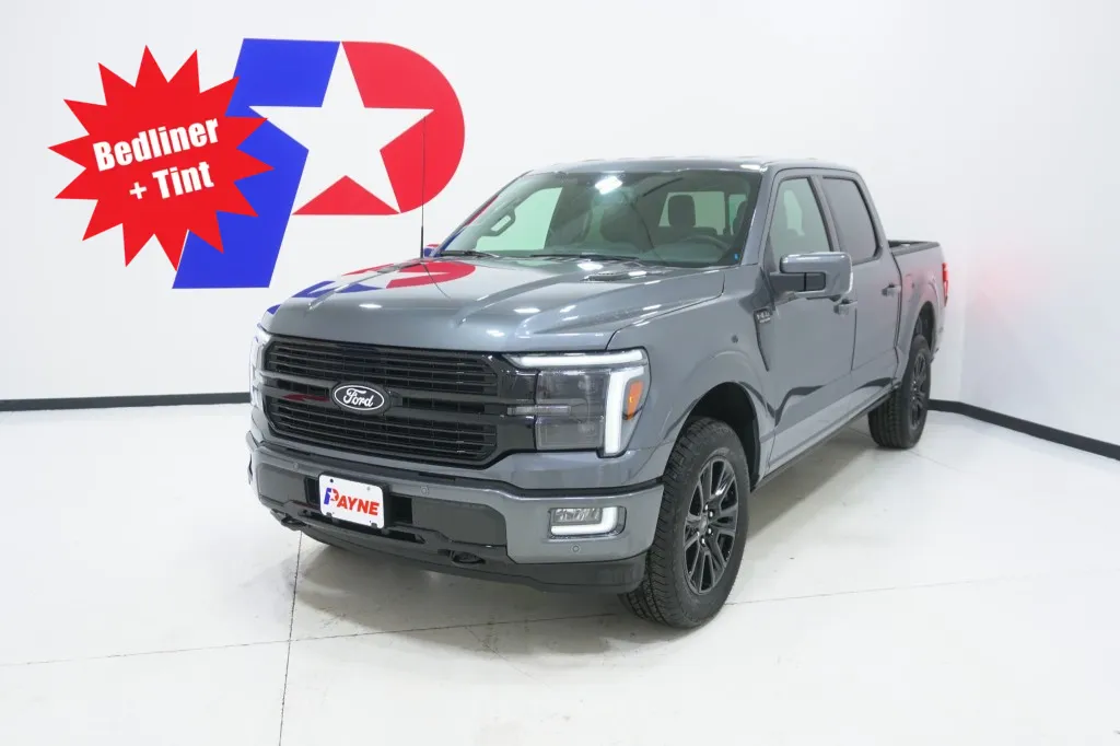 2025 Ford F-150 Platinum's photo