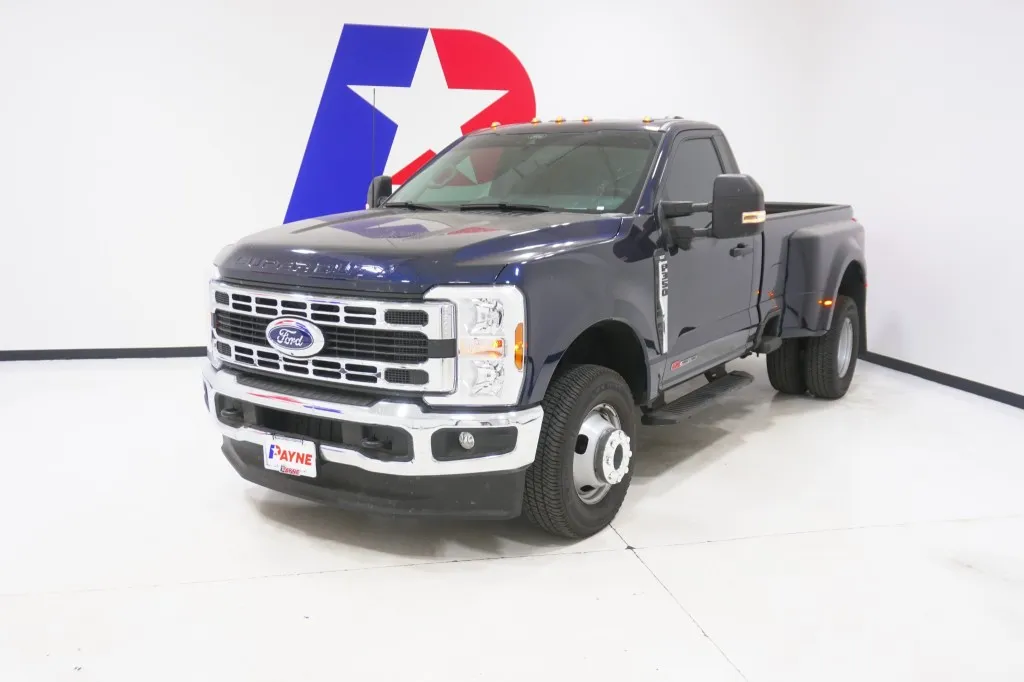 2025 Ford Super Duty F-350 DRW XLT