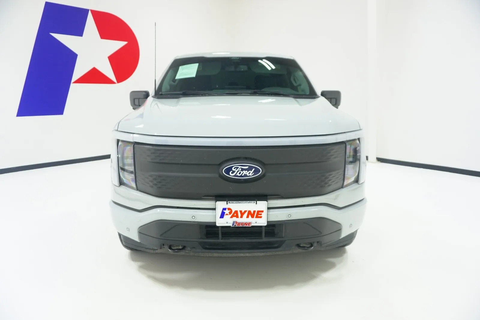 2024 Ford F-150 Lightning Flash