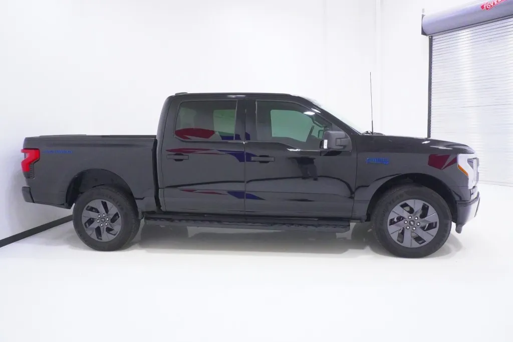 2024 Ford F-150 Lightning XLT