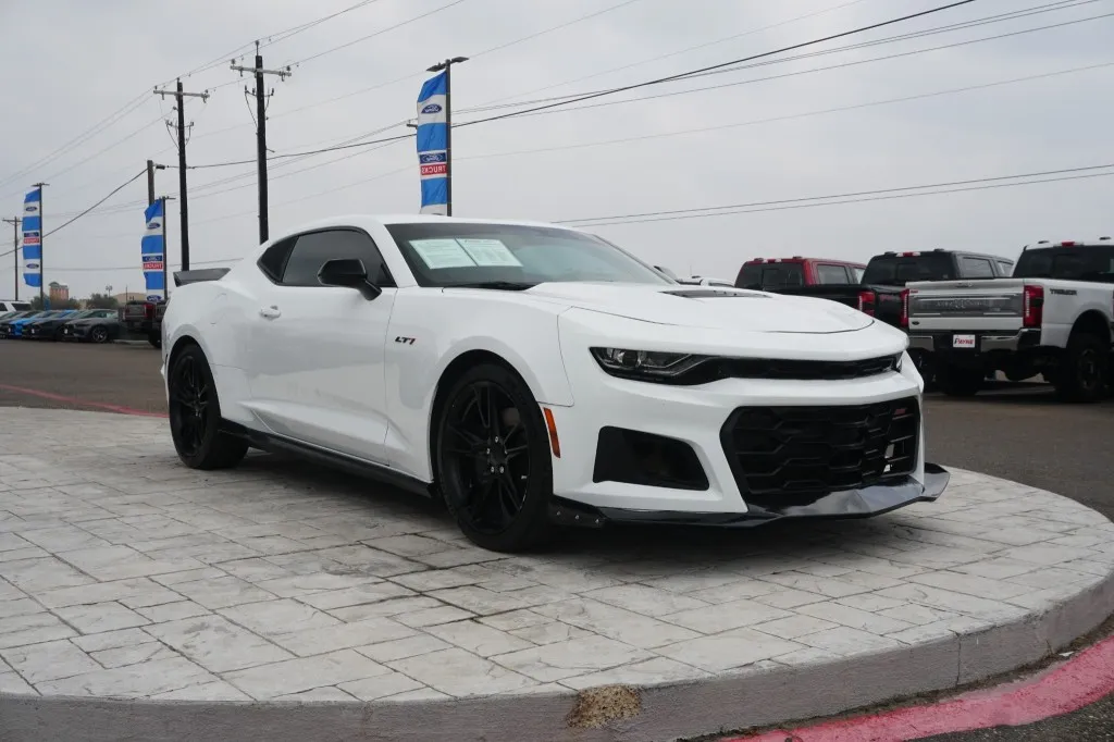 2021 Chevrolet Camaro LT1