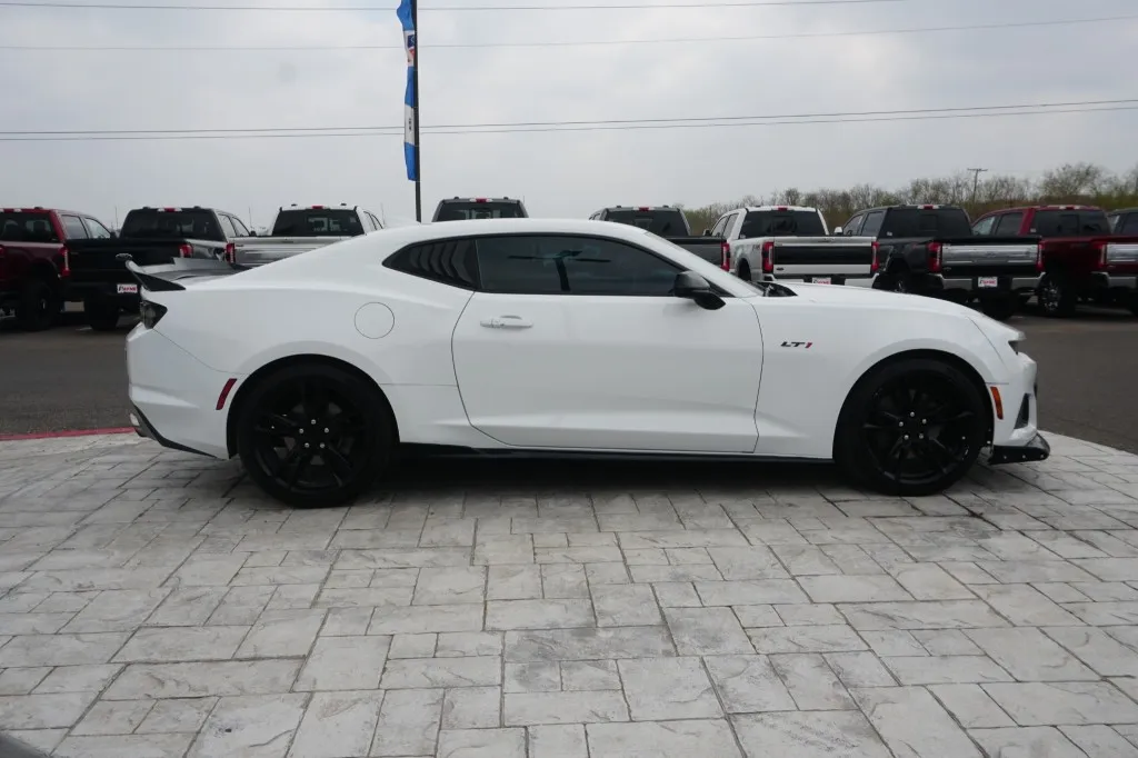 2021 Chevrolet Camaro LT1