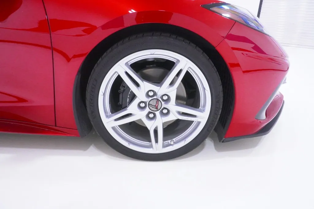 2023 Chevrolet Corvette 2LT