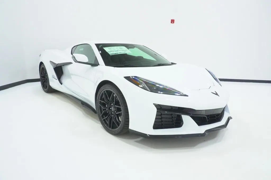 2026 Chevrolet Corvette 1LZ