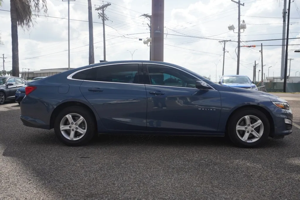 2025 Chevrolet Malibu LS