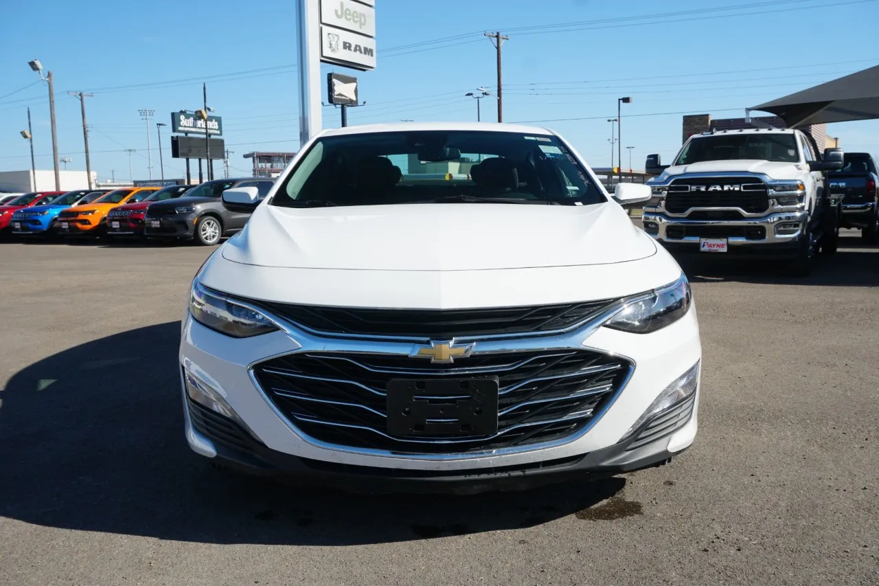 2024 Chevrolet Malibu LT