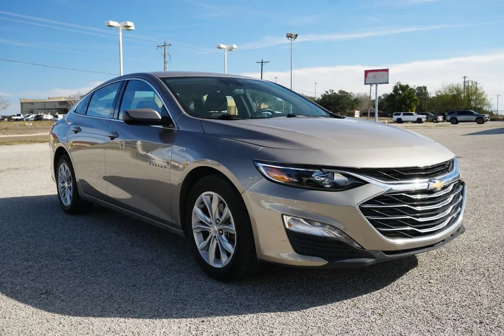 2024 Chevrolet Malibu LT
