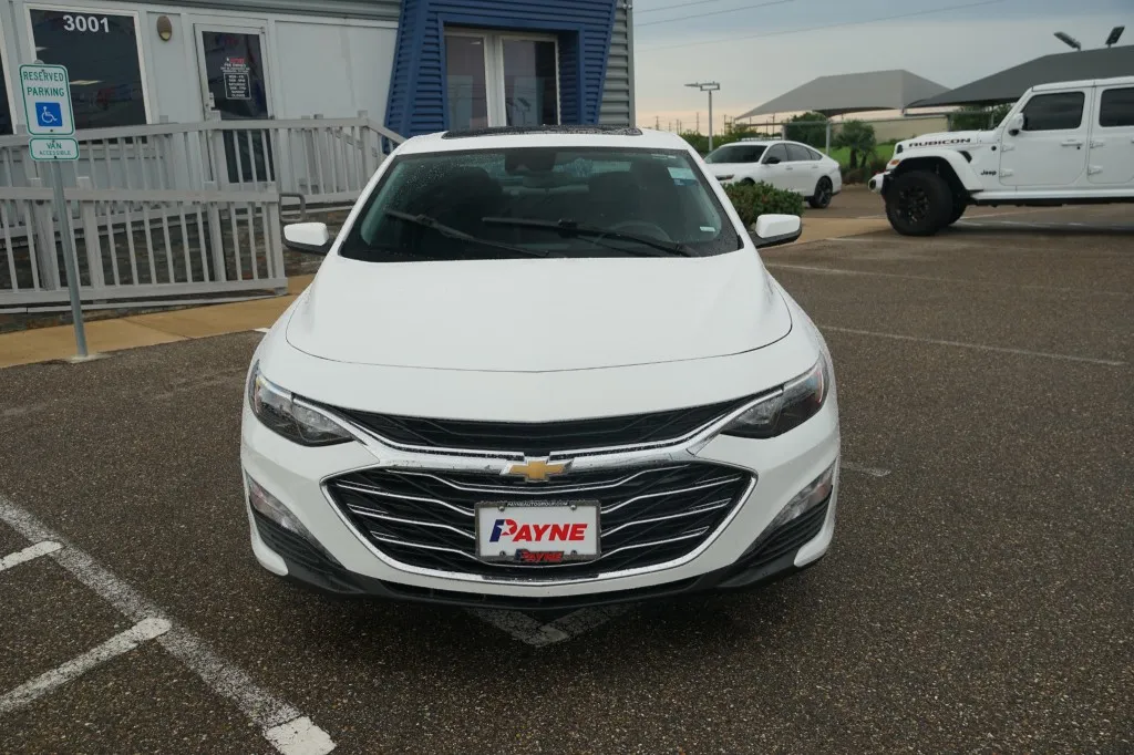 2024 Chevrolet Malibu LT