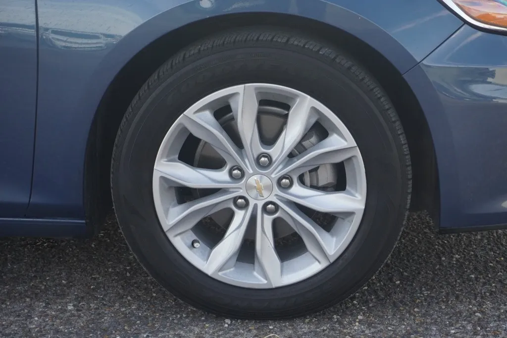 2025 Chevrolet Malibu LT
