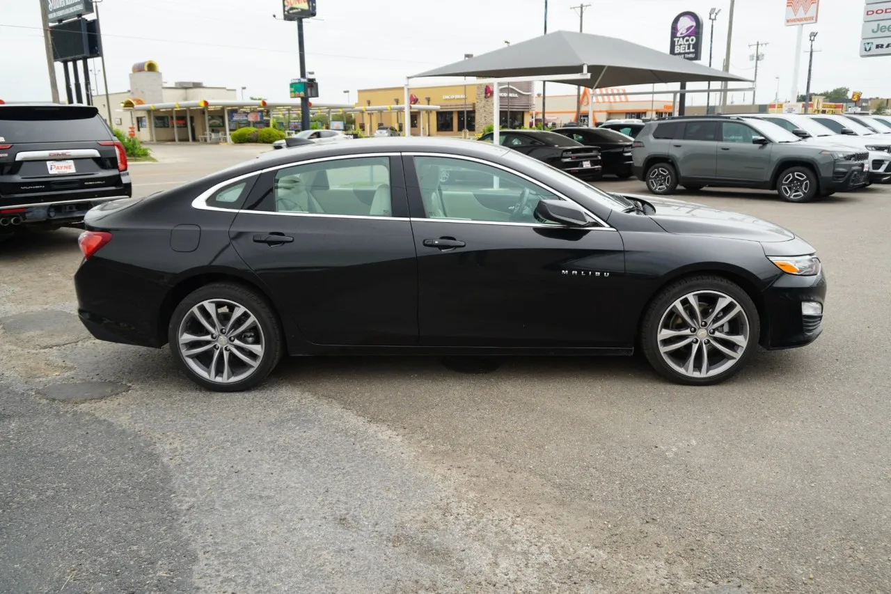 2024 Chevrolet Malibu LT