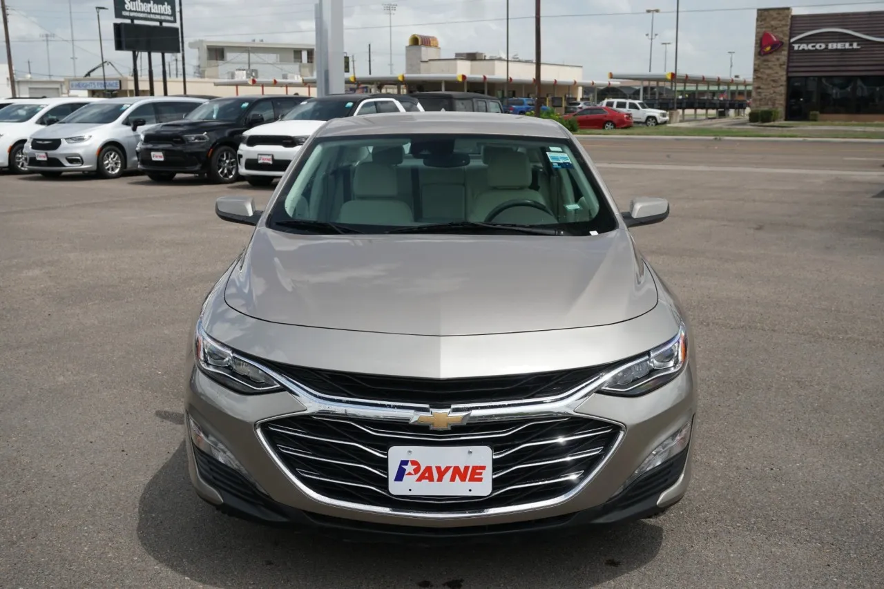 2024 Chevrolet Malibu LT