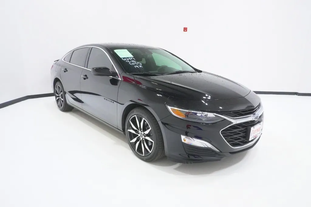 2025 Chevrolet Malibu RS